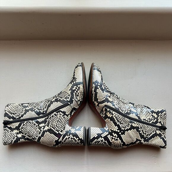 Chie Mihara Naylon Beige Snakeskin Mid Calf Block Heel Boot Women EU 39.5 US 8.5 - Picture 4 of 16